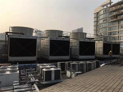 冷卻塔風機節(jié)能改造內(nèi)容及效益,冷卻塔風機是往哪個方向吹